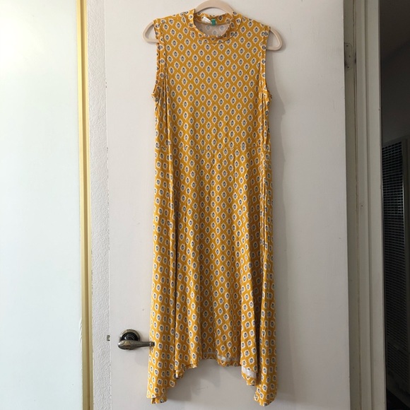 Maeve Dresses & Skirts - MAEVE BY ANTHRO Scoop Neck Sleeveless Plus Dress